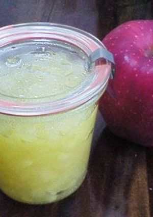 A picture of Simple Apple Jam.