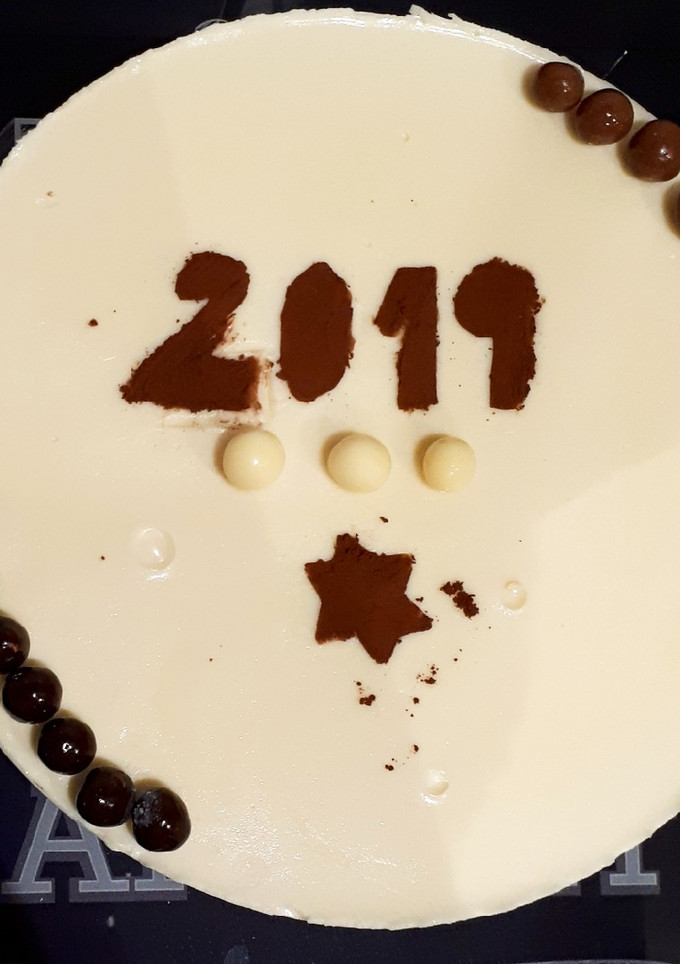 Una foto de Tarta 3 chocolates ¡Adiós 2018!🎉