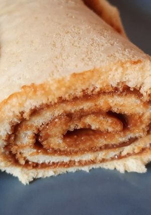 Una foto de Pionono con dulce de leche