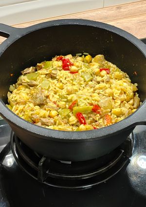 Una foto de Arroz con cordero y garbanzos al estilo Oriente Medio