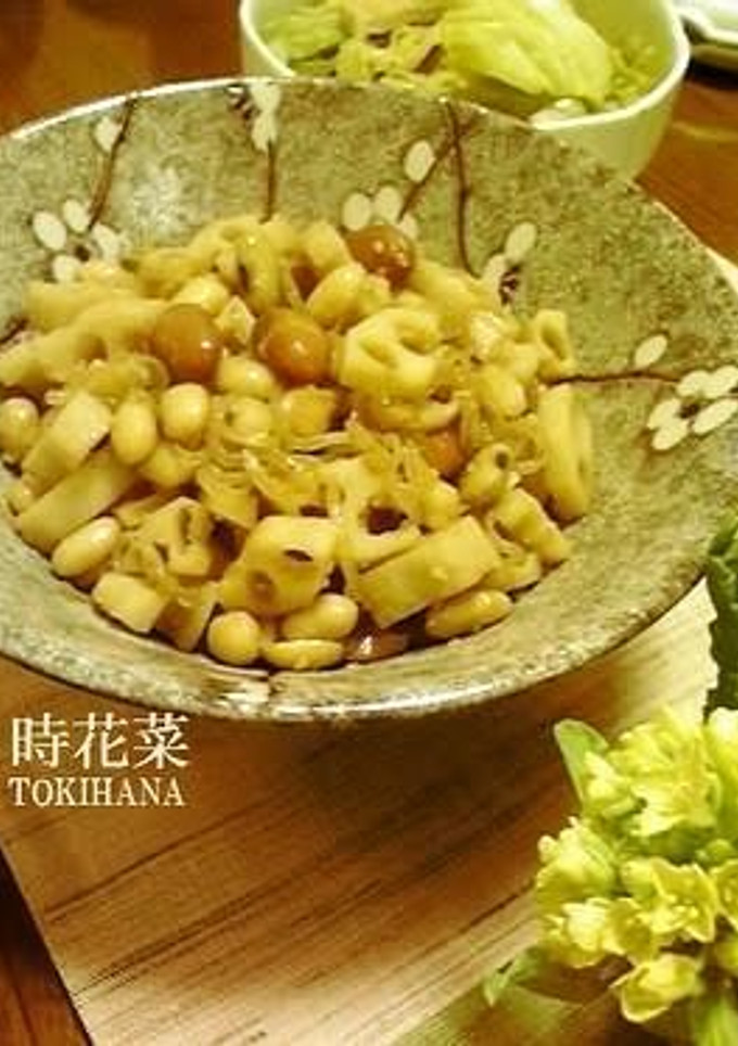 A picture of Simmered Lotus Root and Beans (With an Easy-to-Remember Ratio of Ingredients).