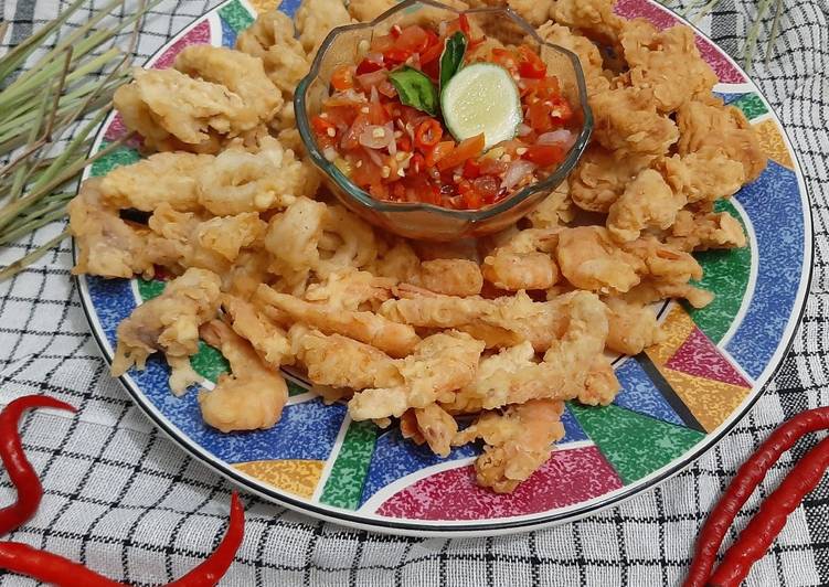 Cara Gampang Menyiapkan Seafood Crispy Sambal Dabu-Dabu Anti Gagal