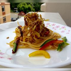 A picture of Tuna Spaghetti with SunDried Tomato and Leeks.