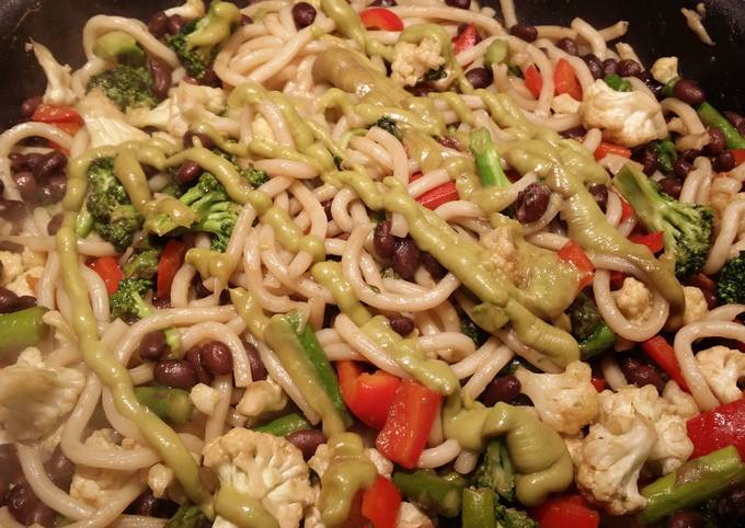 Nikki's BAE Vegetarian Udon Noodle Stir-Fry