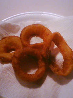 A picture of Beer Battered Onion Rings.