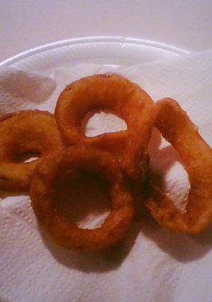 A picture of Beer Battered Onion Rings.