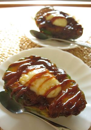 A picture of Pan Fried Avocado with Caramel Sauce.