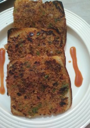 A picture of Bread pizza.