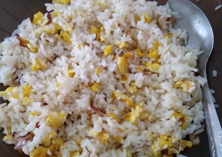 Nasi goreng putih