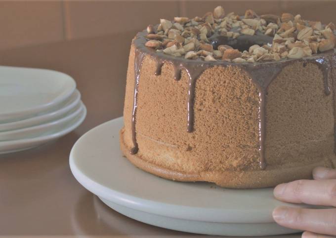 How to Make Ultimate Banana Chiffon Cake