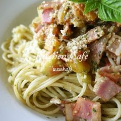 A picture of Bacon & Tomato Genovese Pasta.
