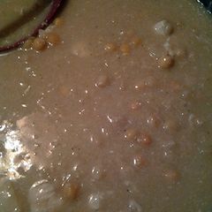 garbanzos in chicken stock A picture of garbanzos in chicken stock.