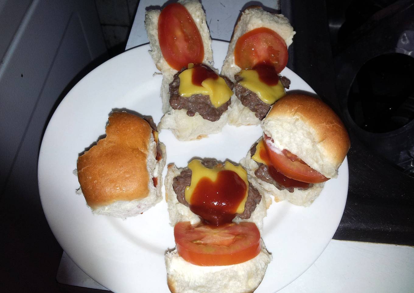 Mini burgers