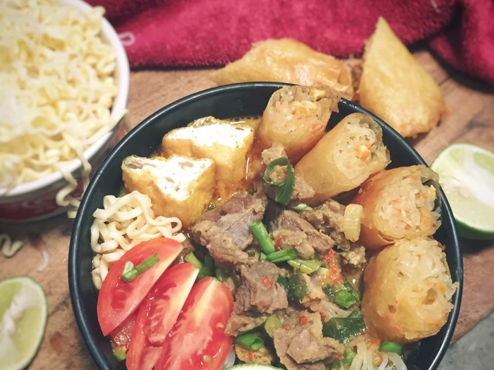 Langkah Mudah untuk Menyiapkan Resep Soto Mie Bogor yang Bisa Manjain Lidah Anti Ribet, Mantap