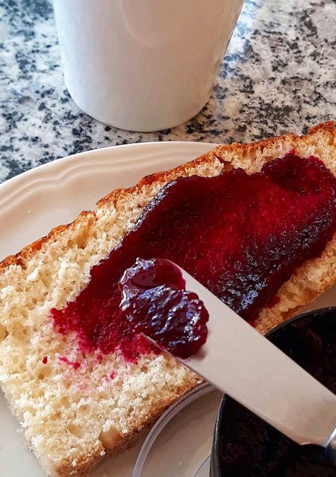 Una foto de Mermelada de Remolacha 🍶♦️
