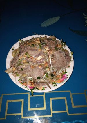 Hình của món Thịt ngỗng trộn với rau mầm.