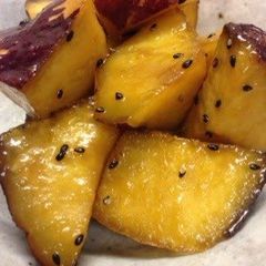 A picture of Easy Non-Fried Yet Authentic Tasting Daigaku-Imo in the Microwave.