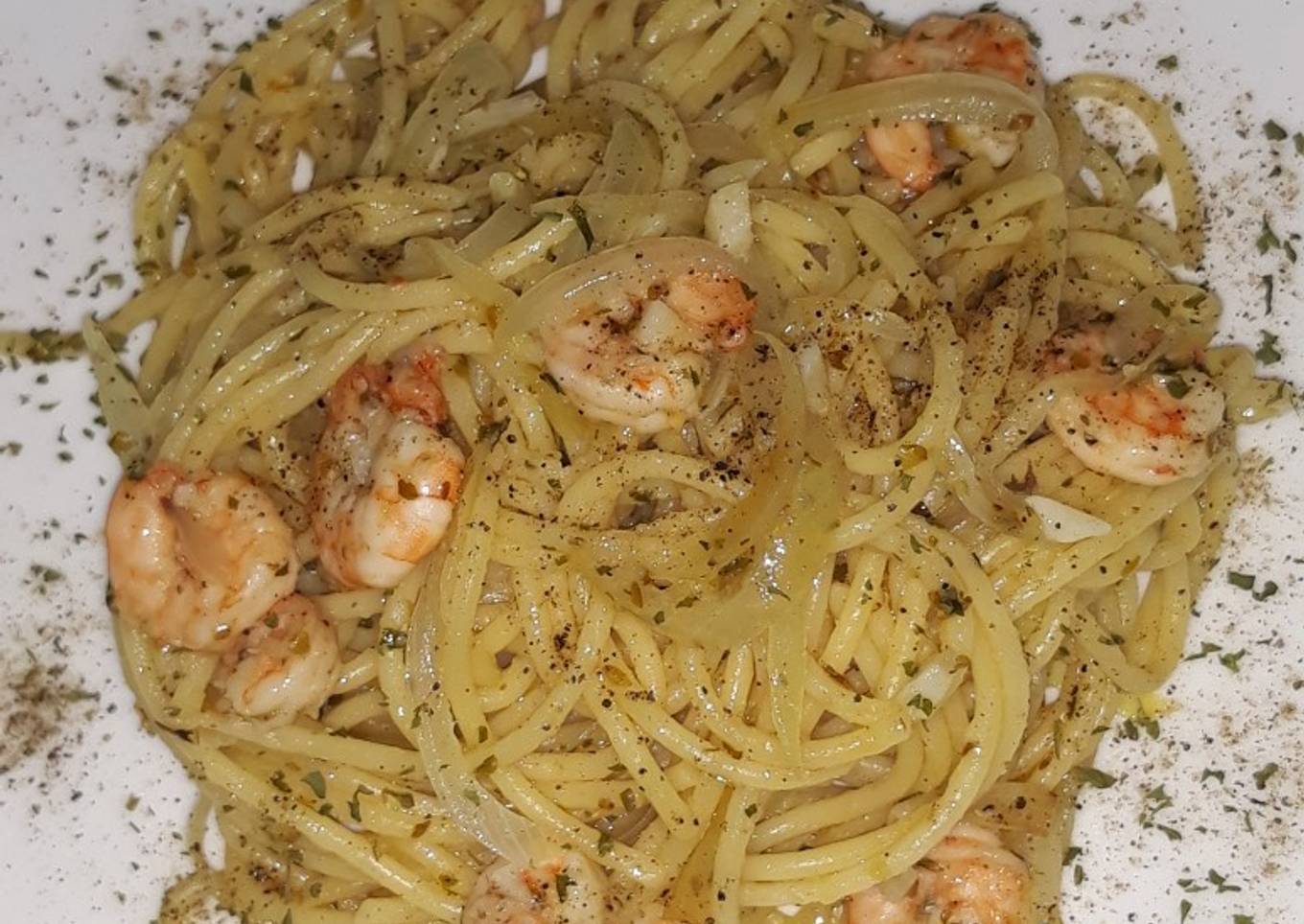 Spageti Aglio e olio udang ala anak kos