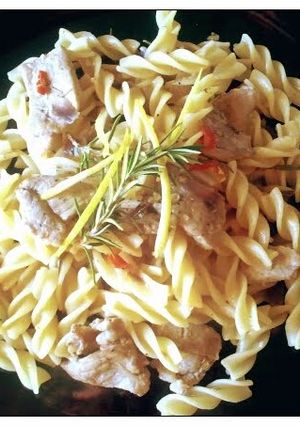 A picture of «Pasta & pork chops with rosemary & lemon rind».