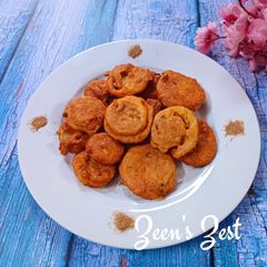A picture of Raw/Green Tomato Fritters.