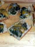 Spinach Cheesy Garlic Bread