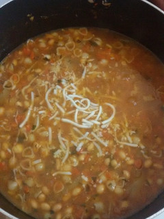 A picture of Minestrone soup.
