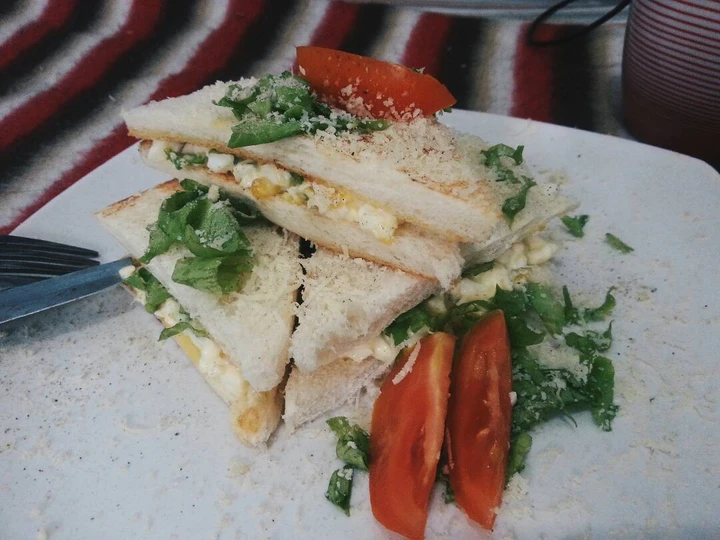 Cara Mudah Menyiapkan Resep Egg scrambled mayo sandwich with cheese yang Enak Banget Anti Ribet, Mantap