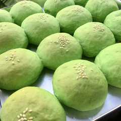 Roti Sobek Pandan Isi Coklat Wijen রেসিপির প্রধান ছবি