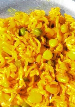A picture of Corn maggi.