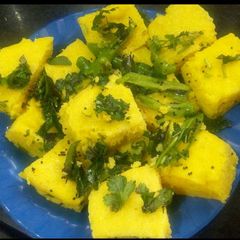 A picture of Suji Besan mix dhokla.