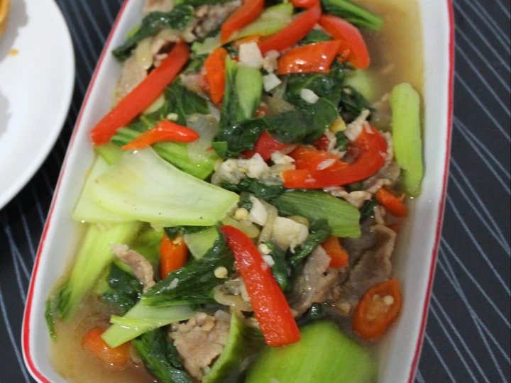 Langkah Gampang Menyiapkan Resep Tumis Pakcoy Slice Beef Anti Ribet, Lezat Sekali