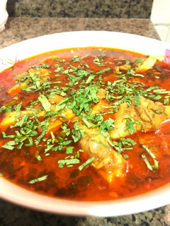 A picture of Home Style Chicken.