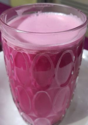 Foto resep Violet almond milk ala Rejuve (Susu almond dengan buah bit)