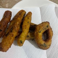 A picture of Potato fingers and rings.