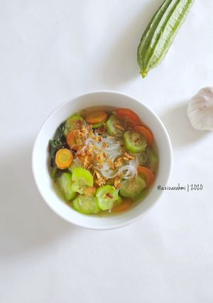 Foto resep Sayur Bening Oyong Soun Wortel