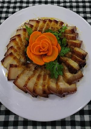 Hình của món Thịt nướng xá xíu.
