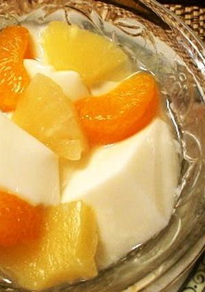 A picture of Delicious Almond Jelly.