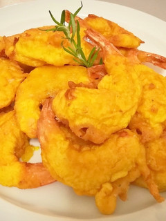Una foto de Langostinos en gabardina