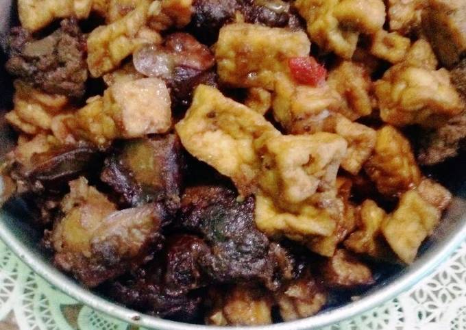 Langkah Mudah untuk Menyiapkan Krengsengan rempela hati + tahu tempe, Menggugah Selera