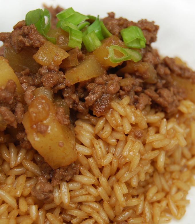 A picture of Minchee (Chinese Beef & Potato Hash).