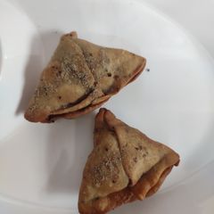 Whole wheat samosa A picture of Whole wheat samosa.