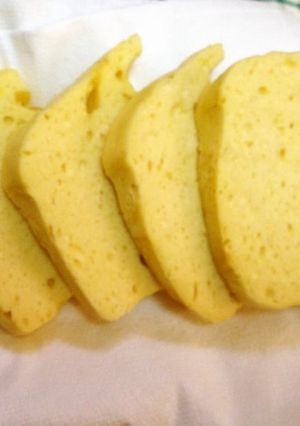 A picture of Easy Low-Sugar 15 Minute Microwaved Soy Bread.
