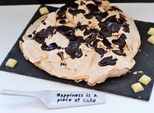 Foto de Pavlova com Ganache de chocolate