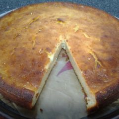 A picture of Delicious orange cheese cake.