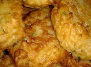 Una foto de Torrejas o buñuelos de arroz
