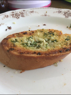 A picture of Garlic Bread.
