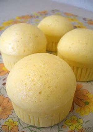 A picture of Fluffy, Soft, and Chewy Mild Tasting Steam Buns.