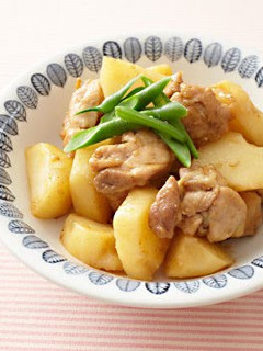 A picture of Simmered Chicken & Potatoes in Vinegar and Sesame Sauce.