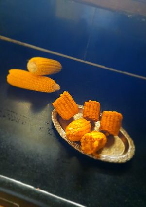 A picture of Masala corn cob.