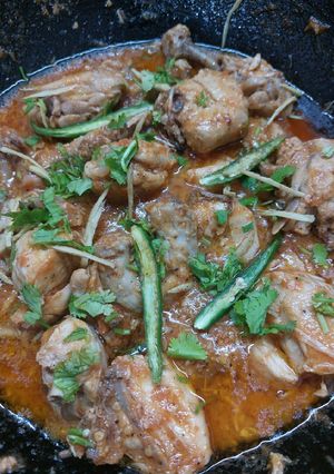A picture of Peshawari Shinwari karahi 😋👍👌.